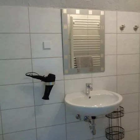 Studiozimmer An Den Leineauen Alloggio in famiglia *